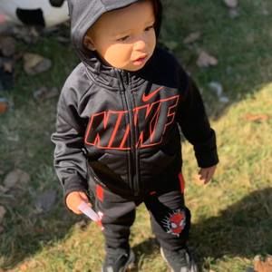 Meet your Posher, Antonio